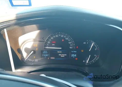 2018 Cadillac Xt5 Luxury z USA, uszkodzony, nr VIN 1GYKNCRS0JZ103488